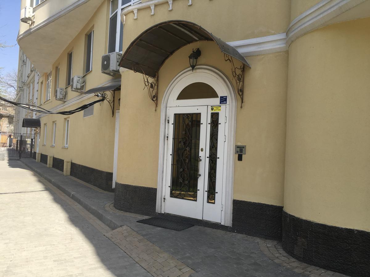 Стильная Квартира Возле Моря На Французском Бульваре Odesa Exterior photo